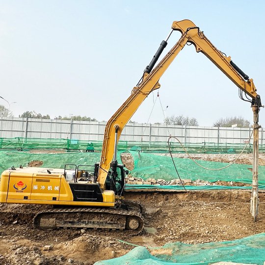 Supports hydraulic vibroflot mounting on excavators and piling rigs_